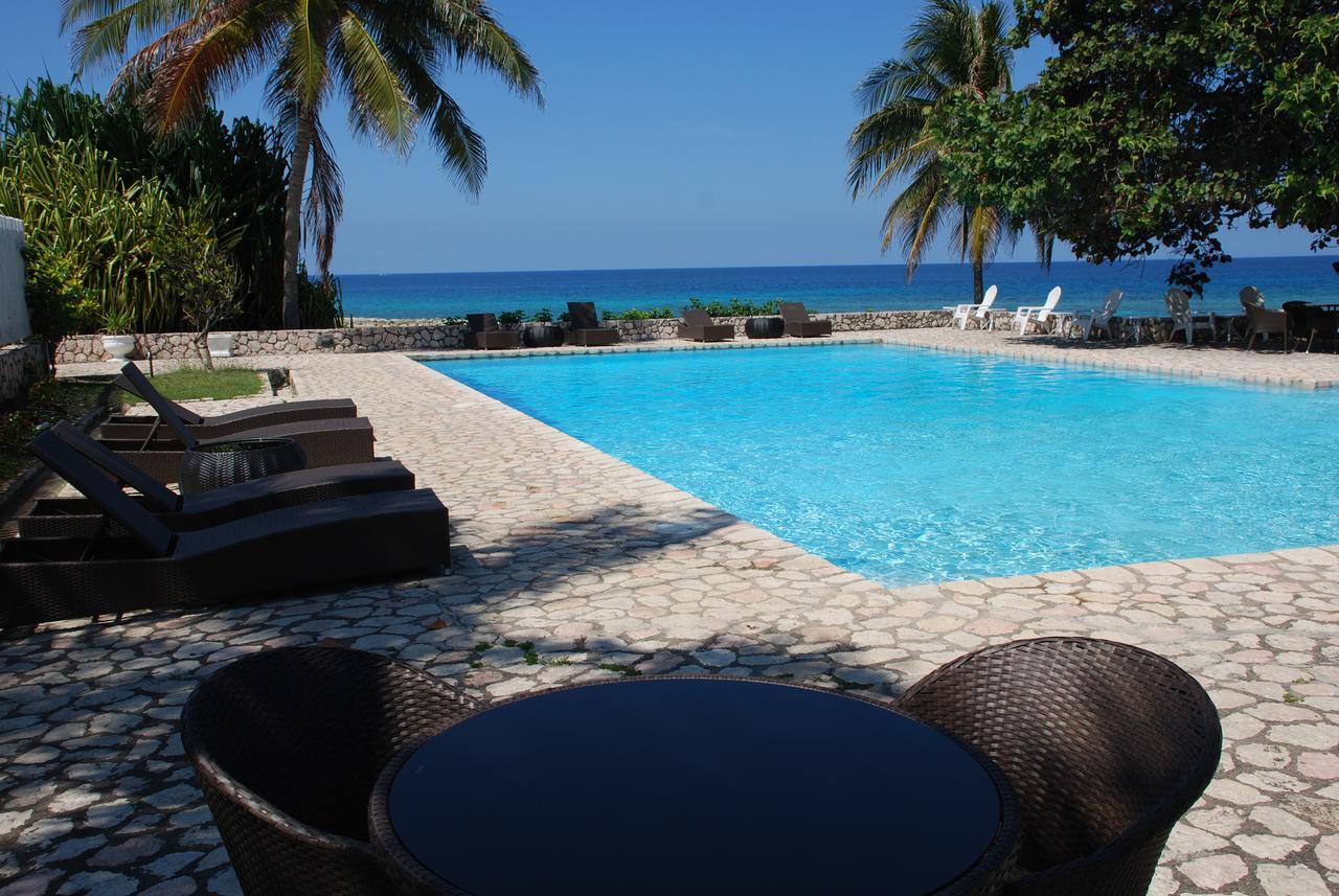 Luxury Villa Sleeps 6, Beach Access, Montego Bay Extérieur photo