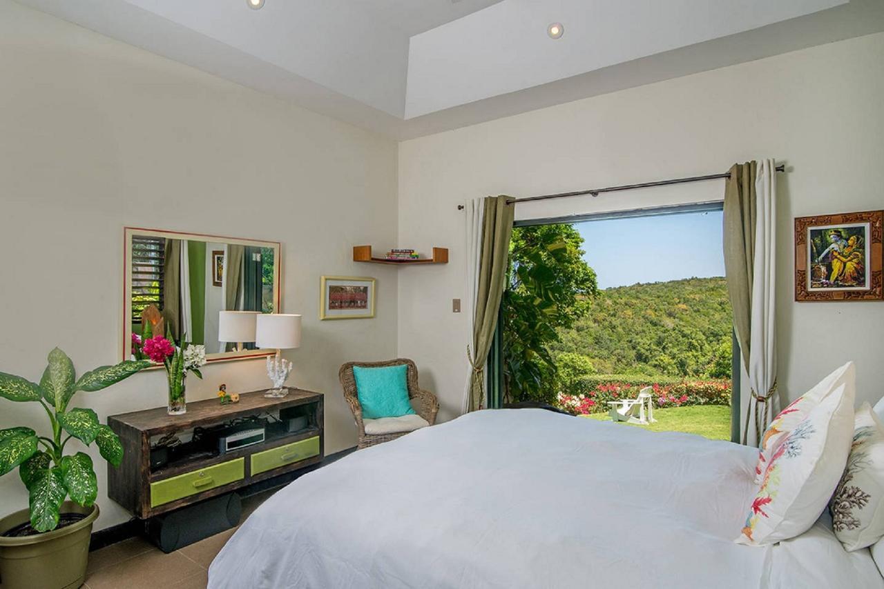 Luxury Villa Sleeps 6, Beach Access, Montego Bay Extérieur photo